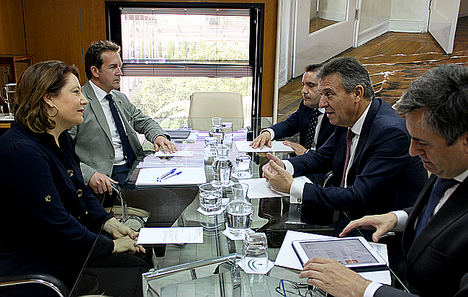 La Consejería de Agricultura de Andalucía y Endesa coinciden en explorar el potencial andaluz en energías renovables para generar empleo