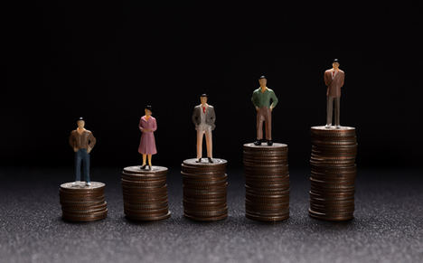 La brecha salarial entre las empresas más pequeñas y grandes de España supera los 7.000 euros anuales