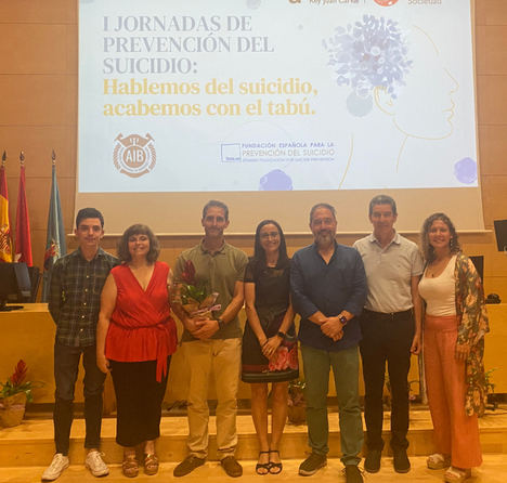 La Cátedra Animales y Sociedad celebró las I Jornadas de Prevención del Suicidio para concienciar sobre las 70.000 tentativas que ocurren en el país