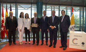 José Mª Ortiz recibe el Premio Climatización 2015