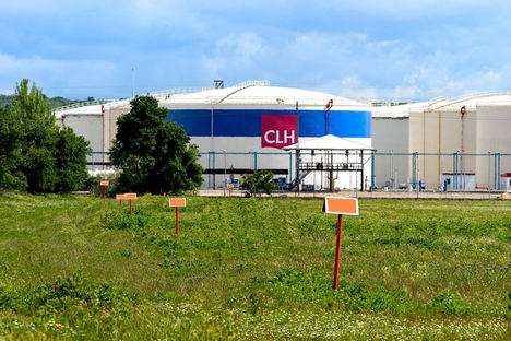 CLH firma con Axpo Iberia un acuerdo de compra de energía renovable a largo plazo