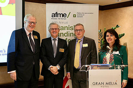 De izqda. a dcha.: Cole-Fontayn, Albella, Richard Hopkin [director ejecutivo y jefe de Renta Fija de la AFME], y Mateus.