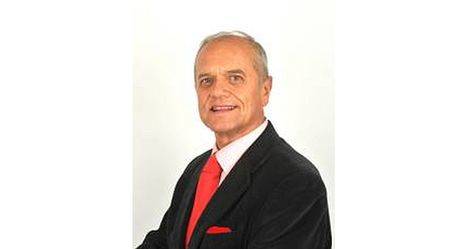 Eduardo Molet.