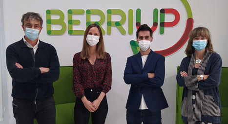 De izqda. a dcha.: Pedro Muñoz-Baroja, Director de EASO VC, Silvia Romero y Alberto Aznar, Cofundadores de Beseif, y Patricia Casado, Directora de BerriUp.