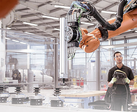 Fujitsu presenta un sofisticado estudio que muestra el estado del mantenimiento predictivo en la Industria Española