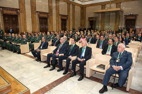 El director general de la Guardia Civil inaugura la III Jornada 'Guardia Civil-Empresa' y entrega los Premios 'Duque de Ahumada' a la Seguridad Corporativa