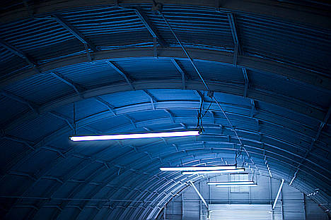 Hyperloop y Carbures comienzan a construir la primera cápsula de viaje para pasajeros