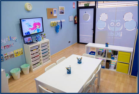 iKidz English, impulsa su crecimiento bajo el sistema de franquicias