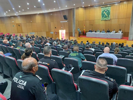 La Guardia Civil organiza una jornada formativa sobre el Comercio Ilícito de los Productos del Tabaco