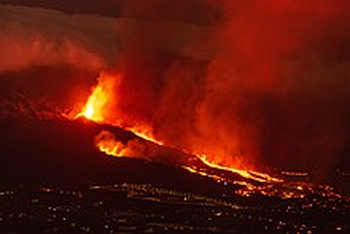 CEOE y ATA piden proteger con urgencia a los autónomos y empresarios de La Palma