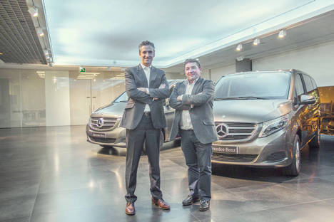 Àlex Ribas - Director Quadis Rent a Car y  Rafael Ramírez - Gerente Furgonetas Mercedes-Benz