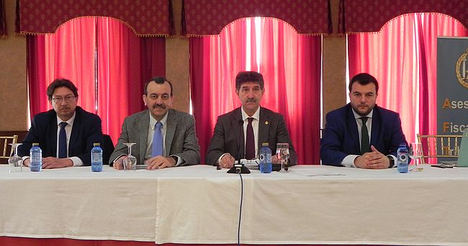 De izda a dcha: Miguel Ángel Rey Sánchez, José Antonio Almoguera, Vicente Poquet y Pedro Caja.