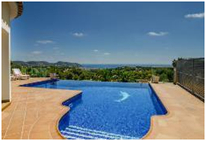 Cinco casas con piscina para el chapuzón del verano