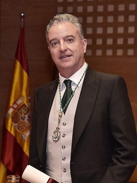 Javier Ventura-Traveset.
