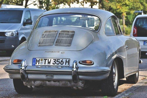 ¿Cómo contratar el seguro de un coche clásico?