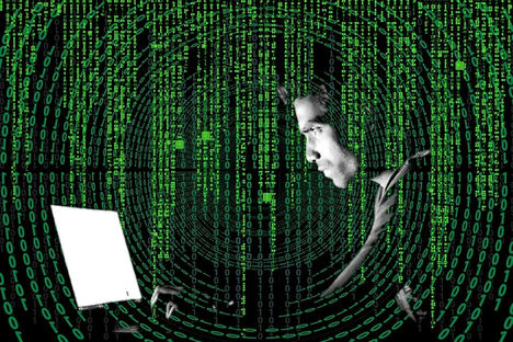 El 53% de los españoles que utilizan servicios de citas online investigan a su cita antes de acudir a su primer encuentro