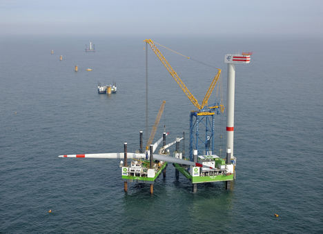 ¿Podría ser la energía eólica marina la clave para ayudar a España a mantener sus recursos naturales?