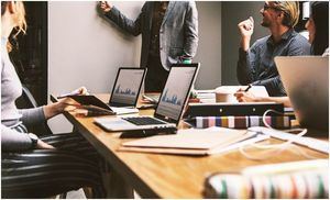 Cómo las startups basadas en Internet promueven la innovación en diversos sectores de la economía