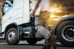 Análisis de datos del tacógrafo digital: ¿Qué software elegir para las empresas de transporte?