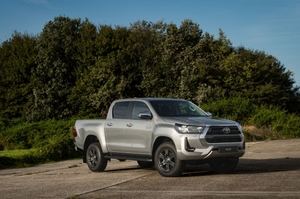 Toyota España lanza el Hilux Mild Hybrid 48V