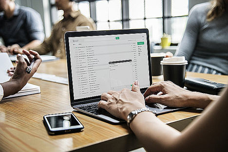 VozTelecom integra su centralita en la nube en ZOHO y en INMOVILLA