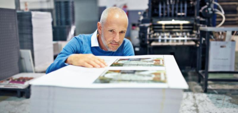 	 @istock.com/PeopleImages